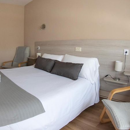 Hotel Voar รีบาเดโอ ภายนอก รูปภาพ