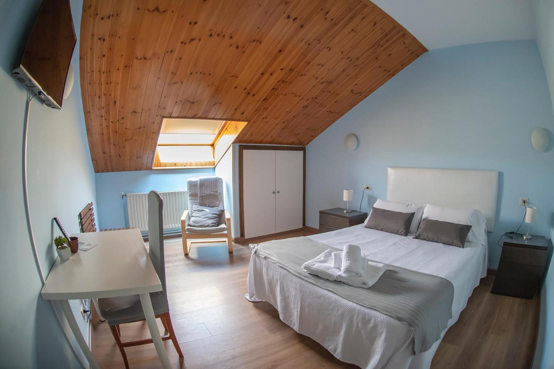 Hotel Voar รีบาเดโอ ภายนอก รูปภาพ
